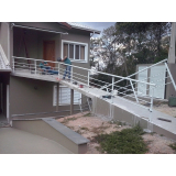 empresa que faz escada com patamar em leque Itaim Paulista