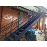 escada metálica preço Arujá
