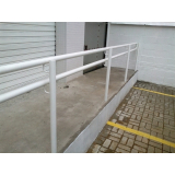 Escada de Abrir Metálica