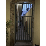 portas de aço com grade Itaquaquecetuba